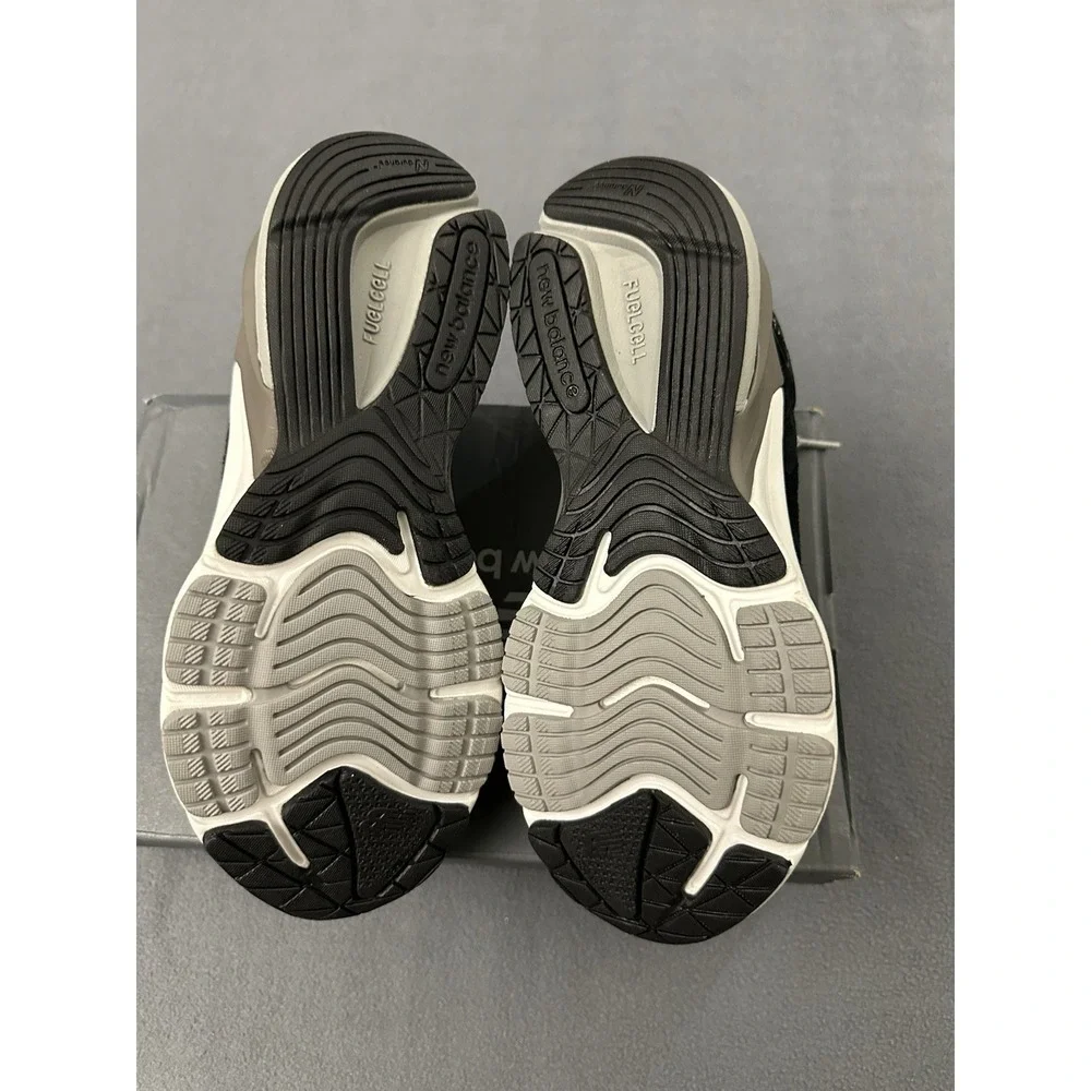 New Balance 990v6 Shoes Youth Boy Size 6 Black Gray Running Comfort GC990BK6